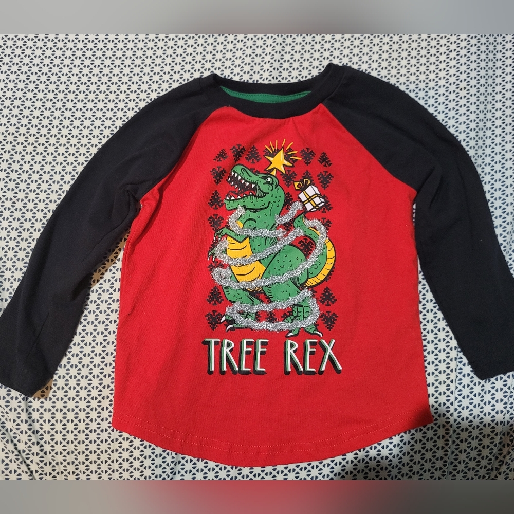 🎉5/$20 Christmas Dinosaur Tinsel Boys Long Sleeve Shirt Size 4